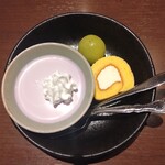 近江肉せんなり亭 伽羅 - デザート（紫芋のムース、ロールケーキ、シャインマスカット）