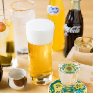 We offer original fruit vinegar “Kaju Picchu” and owner-selected sake.