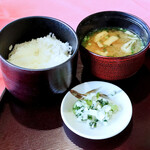 Ayutaki Kantori Kurabu - ご飯、味噌汁、漬物