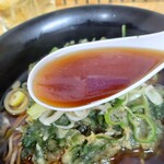 信濃路 - 見た目ほど濃くはない