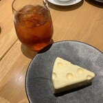 ティフィン カフェ - 