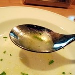 アシェット - 塩ので具合も丁度で、白濁した旨みは最高のスープになりました。