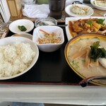 Gyouza No Pekin - 酢豚ランチ（豚骨ラーメン）＋餃子（餃子の日） 880円＋110円