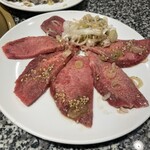 炭火焼肉 大倉山 - 