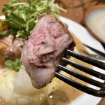 Aux Delices de Dodine - 分厚い 豚のロースト 