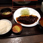 Futaba - みそかつ定食。