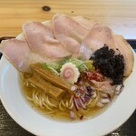 Menya Nanai Chi - 魚介しお　900円