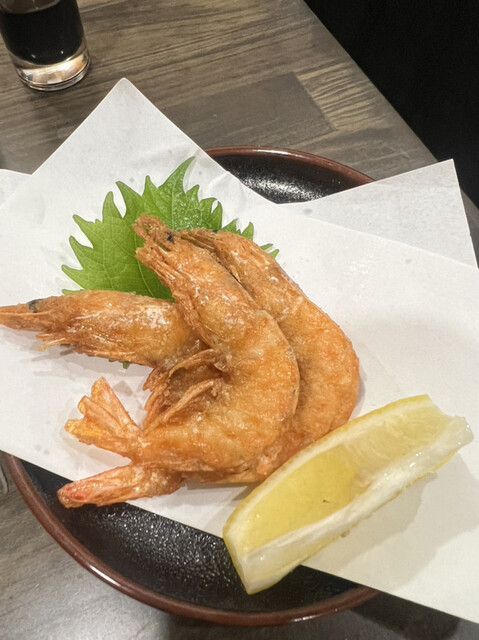 Uoba “SAKA-BAR” uoino