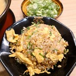 うま屋ラーメン - 絶妙なしっとりチャーハン