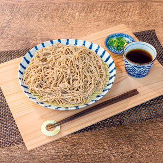 At lunch time, we offer 100 percent dipping soba made with organic buckwheat flour.