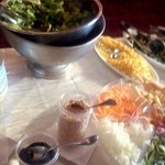 カーディナス　サラダバー