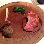 オマージュ - 茨城産芋豚 麦藁の香り