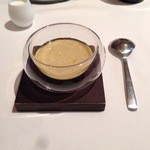 オマージュ - ポルチーニ茸の茶碗蒸し風 すだちのジュレ