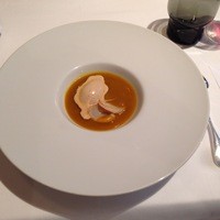 オマージュ - 北海道産熟成南瓜のヴルーテ 帆立貝のポワレ 珈琲のムース