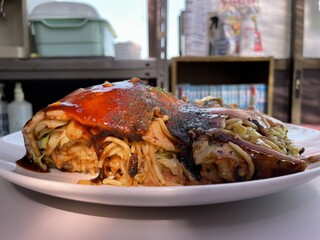 Jambo Okonomiyaki Miyuki - みゆきモダン¥850断面