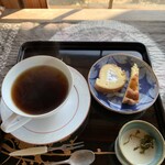 かやぶきcafe かやね - 
