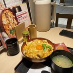 伊藤和四五郎商店 - 店内