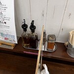 4代目松屋食堂 - 調味料