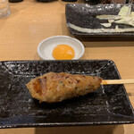 Hakata Torikawa Yakiguu - つくねと卵黄　