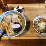 中華そば　おおつか   - ラーメン定食　900円