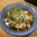 麺酒場ひかる - らーめんスープ餃子