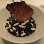 銀座 レカン - 最初は舞茸せんべい。