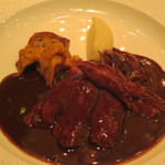 銀座 レカン - ジビエらしい強さがありながら、洗練さもあります。