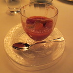 銀座 レカン - 自分はフルーツカクテルだけが精一杯。