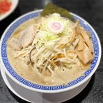 Toushoukemmaruhide - 野菜ラーメン1000円