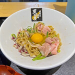 超純水採麺 天国屋 - 本来はご飯をオーダーすべき所ですが、まだ麺が沢山有るので「TKM」（卵掛け麺）としていただきます