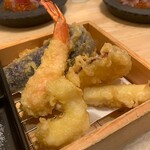 Sushi Sake Sakana Sugi Tama - 