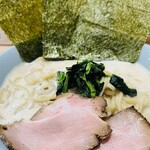 家系ラーメン 薩摩家 - 