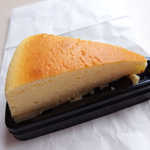 Takahashi Toufuten - まったりと柔らかいクリームチーズ