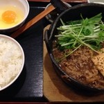 街かど屋 - すき焼き定食