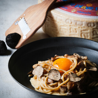 [Most popular] Truffle and aged bacon carbonara
