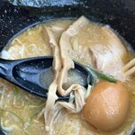 俺のラーメンこうた - 味玉入り味噌ラーメン1100円