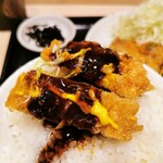 とんかつ はまや - ごはんにのせてソースカツ丼風に