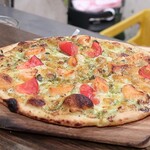 トリワイン ＰＩＫＯＳＨＨＨＵ - ピザ２枚目