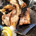 イザカヤ たくと - カンパチのカマ焼き