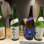 Shinjuku Sushi Yokota - 辛口の日本酒をリクエスト