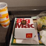 マクドナルド - 