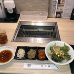 明月館 - 最初に出された料理　お箸もらって帰りました