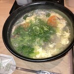 明月館 - テールスープ　三つ葉とたっぷりのネギ乗せて　溶き卵いっぱい　にんじん要らん