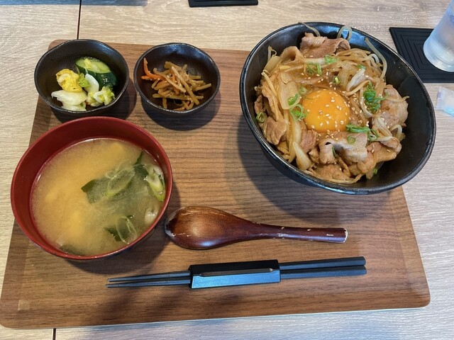 フード＆バー ももじ - 羽前山辺（居酒屋）の写真