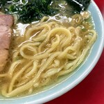 末広家 - 麺はもちろん、酒井の杉の麺です。