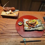 Robata - 名物 伊勢海老の塩焼きと伊勢海老黄金焼き