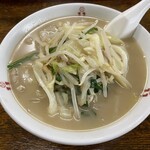 中華料理 11番 - 料理写真:チャンポン＝600円