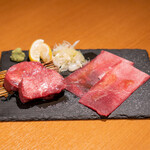 焼肉 犇 - 極上　犇厚切りタン、炙り牛タンしゃぶ