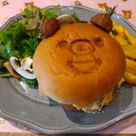 肉と牡蠣市場 - チャイロイコグマのハンバーガー