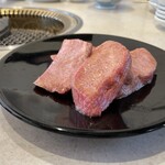 焼肉 丸惠 松縄店 - 特選丸惠タン！2,480円の価値はあります！